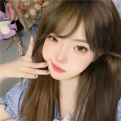 奔现当天,室友阻止我和网恋对象见面